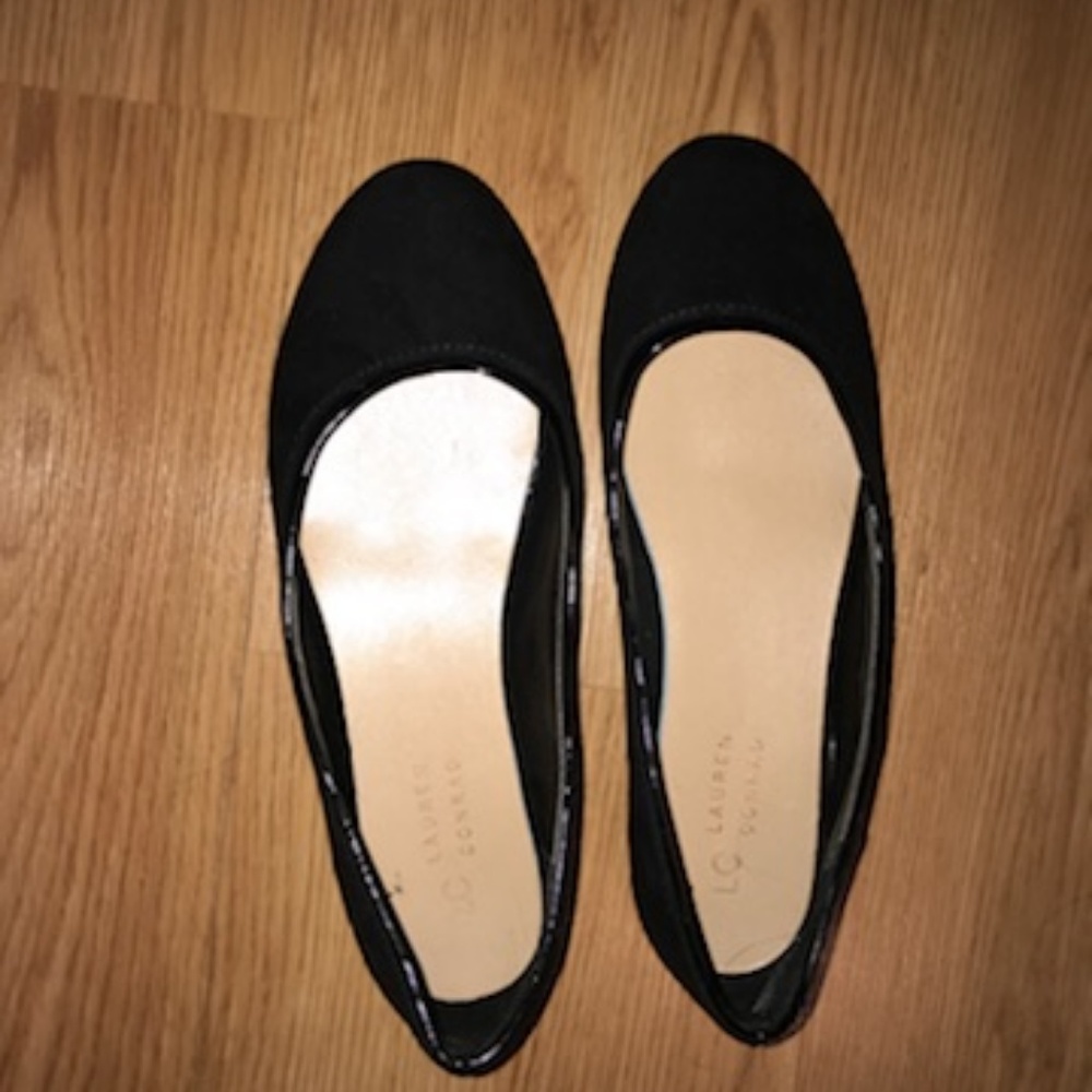 Lauren Conrad Black Flats Size 8
